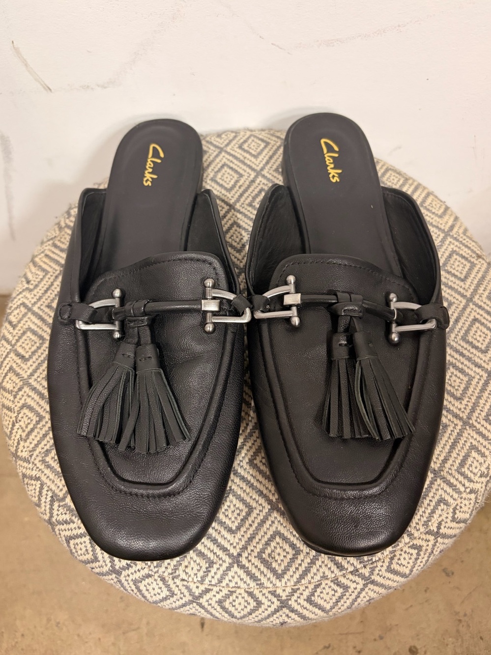 Clarks Mules Black Leather Size 6 Women’s